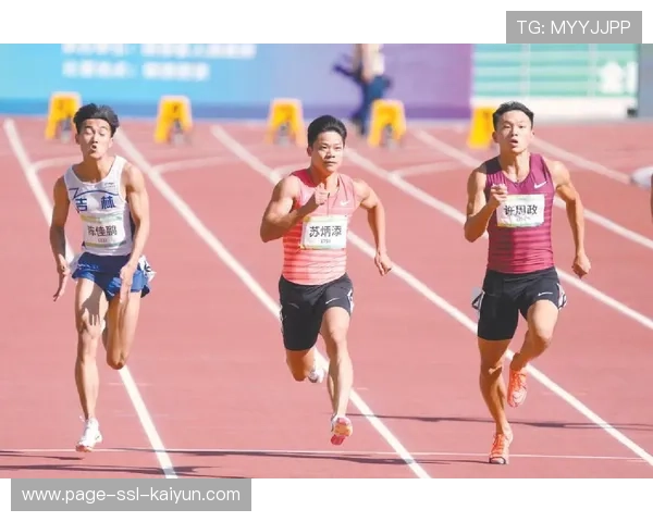 敦煌跑越野赛冠军终点冲刺让人心潮澎湃