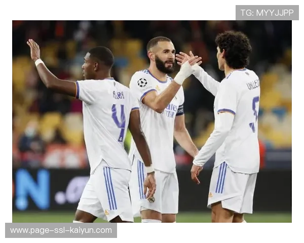 皇马锋线爆发，本泽马状态回暖，本泽马皇马数据